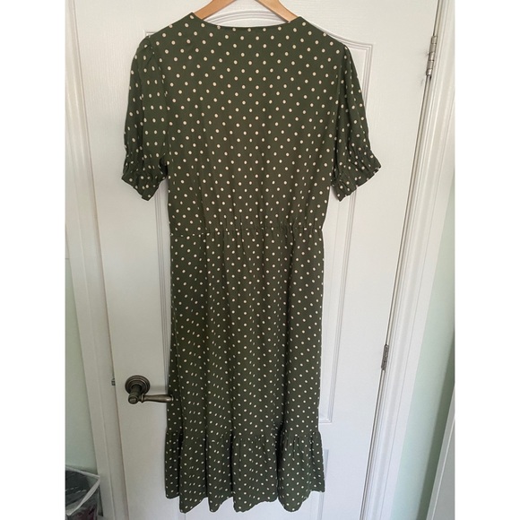 Zara Olive Green polka dot midi dress with v-neck and side slit - Picture 6 of 7